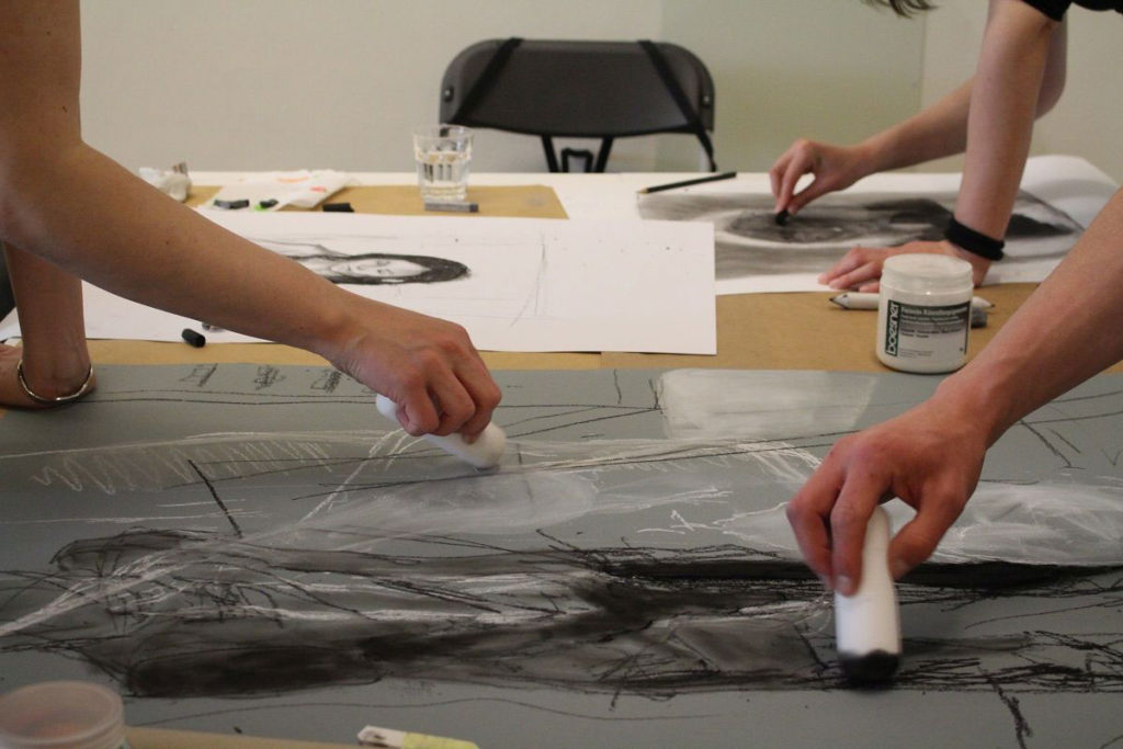 Erwachsene_2019_10-IMT_Zeichnen-im-Museum_1200